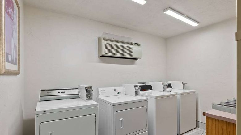 <b>Super 8 Roseburg Other</b>. Images powered by <a href="https://iceportal.shijigroup.com/" title="IcePortal" target="_blank">IcePortal</a>.