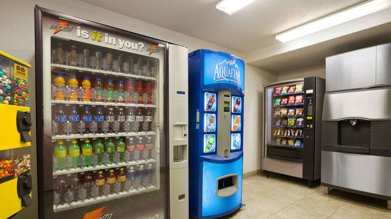 <b>Super 8 Bellingham Airport/Ferndale Other</b>. Images powered by <a href="https://iceportal.shijigroup.com/" title="IcePortal" target="_blank">IcePortal</a>.