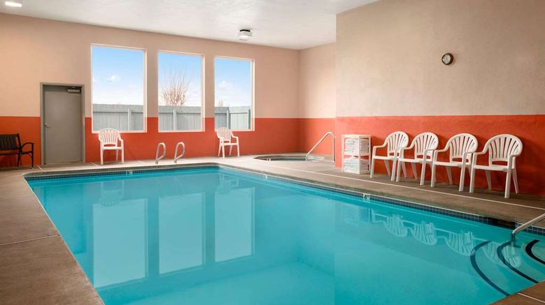 <b>Super 8 Bellingham Airport/Ferndale Pool</b>. Images powered by <a href="https://iceportal.shijigroup.com/" title="IcePortal" target="_blank">IcePortal</a>.