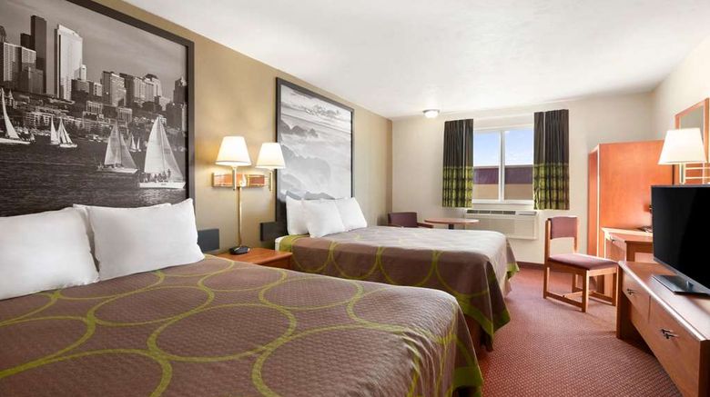 <b>Super 8 Bellingham Airport/Ferndale Room</b>. Images powered by <a href="https://iceportal.shijigroup.com/" title="IcePortal" target="_blank">IcePortal</a>.