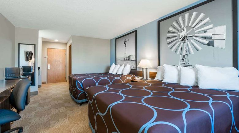 <b>Super 8 Beloit Room</b>. Images powered by <a href="https://iceportal.shijigroup.com/" title="IcePortal" target="_blank">IcePortal</a>.