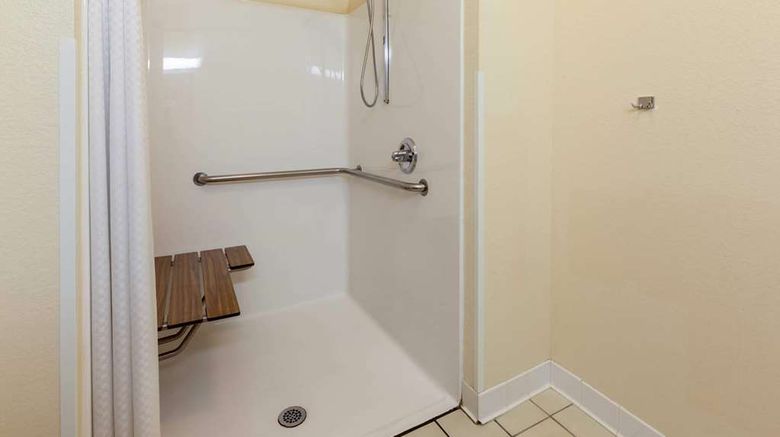 <b>Super 8 Big Rapids Room</b>. Images powered by <a href="https://iceportal.shijigroup.com/" title="IcePortal" target="_blank">IcePortal</a>.