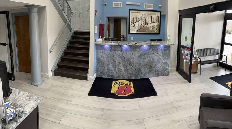 Super 8 Clemmons Winston-Salem Area Lobby