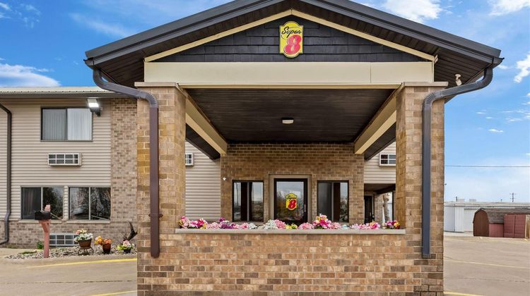 Super 8 Jefferson Exterior