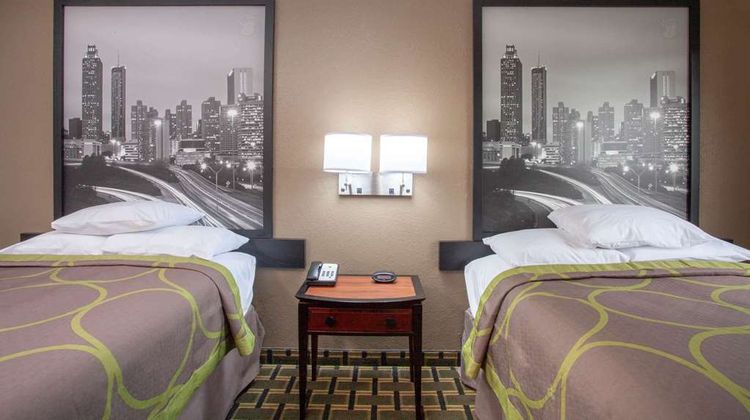 Super 8 Waycross Room