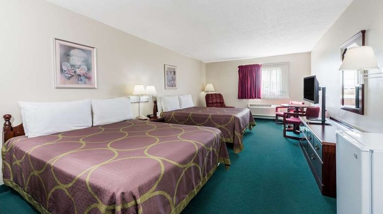 <b>Super 8 Jerseyville Room</b>. Images powered by <a href="https://iceportal.shijigroup.com/" title="IcePortal" target="_blank">IcePortal</a>.