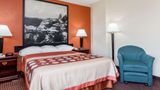<b>Super 8 Harrisburg Room</b>. Images powered by <a href="https://iceportal.shijigroup.com/" title="IcePortal" target="_blank">IcePortal</a>.