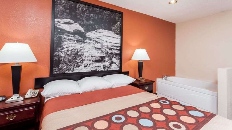 <b>Super 8 Harrisburg Suite</b>. Images powered by <a href="https://iceportal.shijigroup.com/" title="IcePortal" target="_blank">IcePortal</a>.