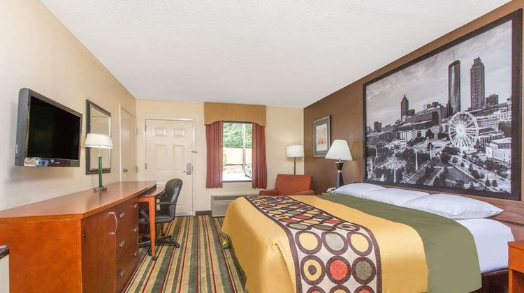 Super 8 Dublin Room