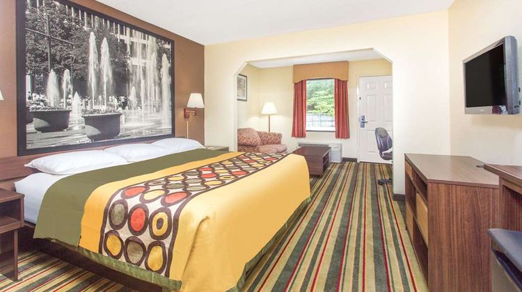 Super 8 Dublin Room