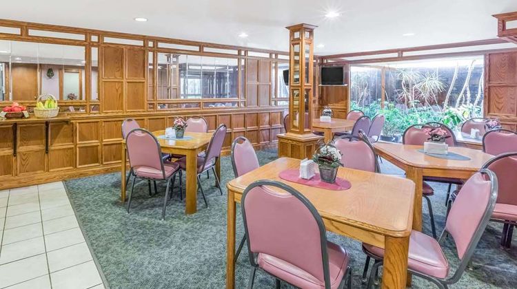Knights Inn & Suites South Sioux City Restaurant