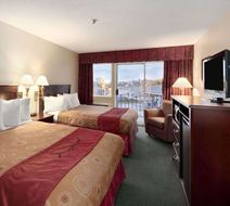 Travelodge Nanaimo Room