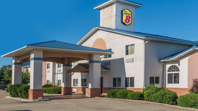 Super 8 Martinsville Exterior