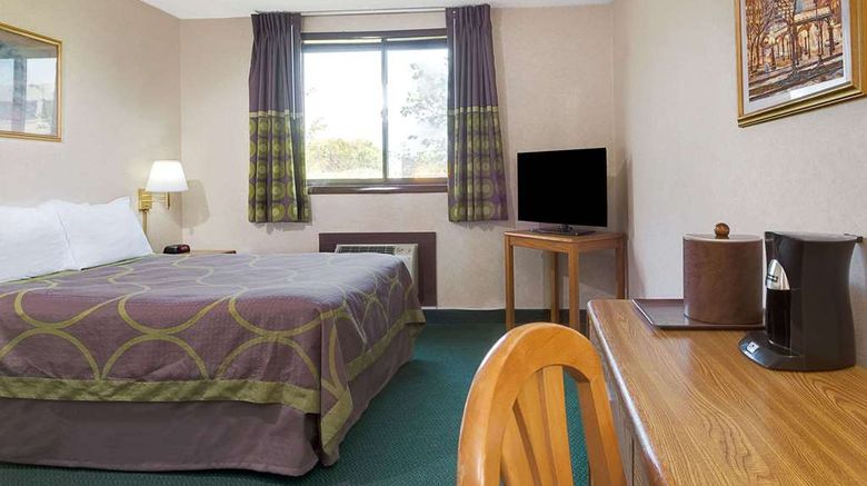 <b>Super 8 Kenmore/Niagara Falls Area Room</b>. Images powered by <a href="https://iceportal.shijigroup.com/" title="IcePortal" target="_blank">IcePortal</a>.