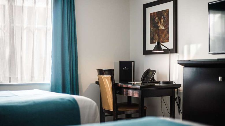 <b>Ramada Langley/Surrey Room</b>. Images powered by <a href="https://iceportal.shijigroup.com/" title="IcePortal" target="_blank">IcePortal</a>.