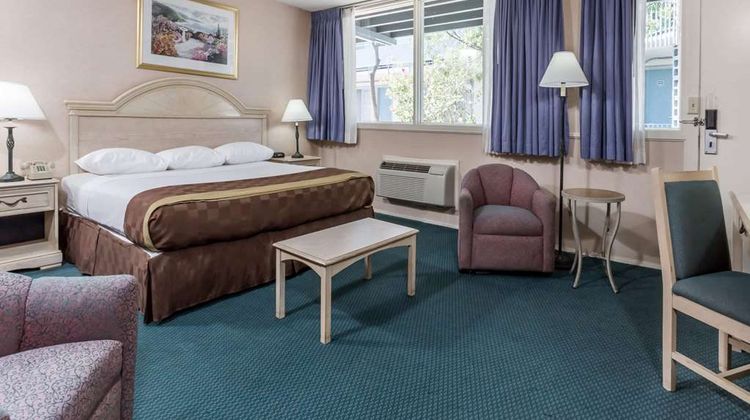 Travelodge San Francisco Airport North Suite
