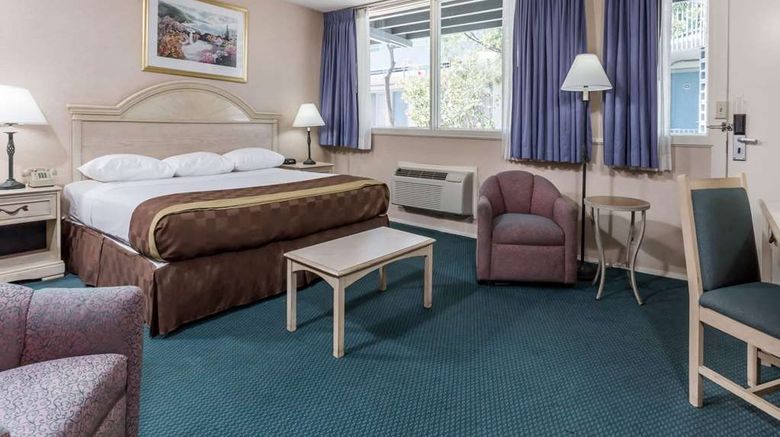 <b>Travelodge San Francisco Airport North Suite</b>. Images powered by <a href="https://iceportal.shijigroup.com/" title="IcePortal" target="_blank">IcePortal</a>.