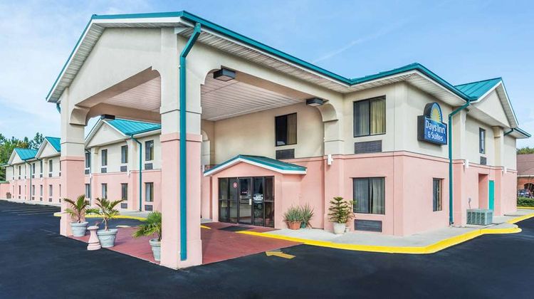 Days Inn Panama City/Callaway Exterior