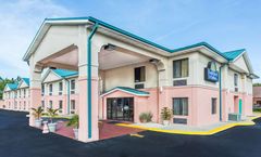 Days Inn Panama City/Callaway