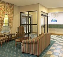 Days Inn Hammond Lobby