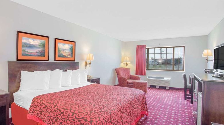 <b>Days Inn Lake Village Room</b>. Images powered by <a href="https://iceportal.shijigroup.com/" title="IcePortal" target="_blank">IcePortal</a>.
