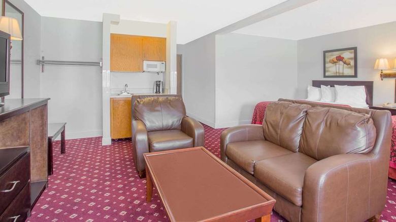 <b>Days Inn Lake Village Suite</b>. Images powered by <a href="https://iceportal.shijigroup.com/" title="IcePortal" target="_blank">IcePortal</a>.