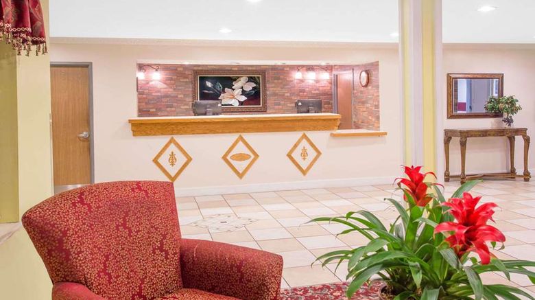 <b>Days Inn Lake Village Lobby</b>. Images powered by <a href="https://iceportal.shijigroup.com/" title="IcePortal" target="_blank">IcePortal</a>.