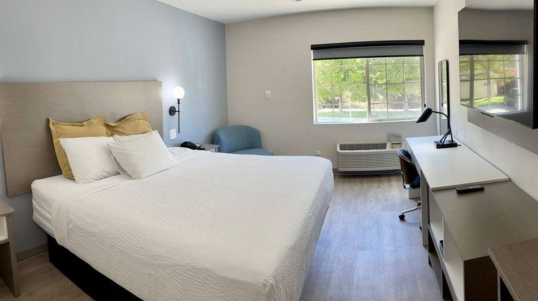 <b>Days Inn Arlington Room</b>. Images powered by <a href="https://iceportal.shijigroup.com/" title="IcePortal" target="_blank">IcePortal</a>.