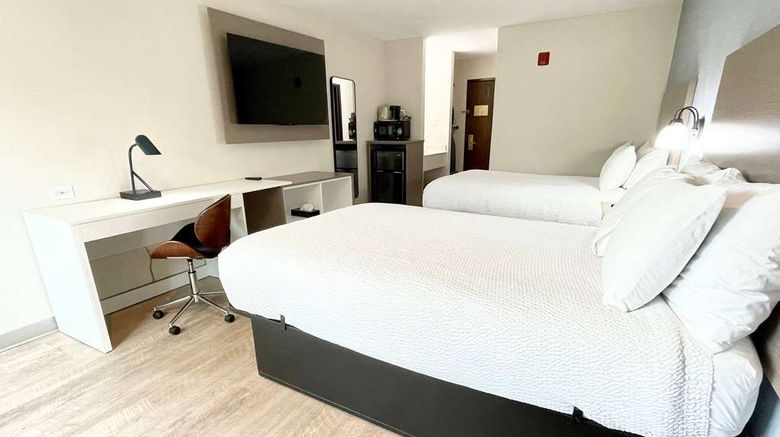 <b>Days Inn Arlington Room</b>. Images powered by <a href="https://iceportal.shijigroup.com/" title="IcePortal" target="_blank">IcePortal</a>.