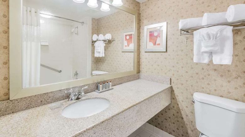 <b>Wingate by Wyndham DFW / North Irving Room</b>. Images powered by <a href="https://iceportal.shijigroup.com/" title="IcePortal" target="_blank">IcePortal</a>.