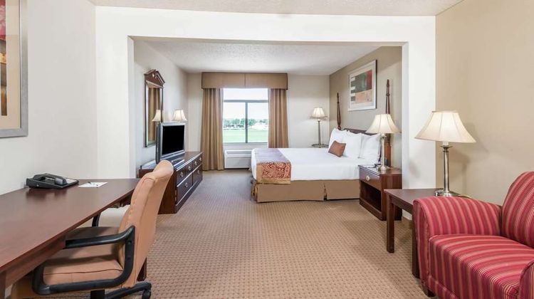 Wingate by Wyndham DFW / North Irving Suite