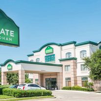 Wingate by Wyndham DFW / North Irving