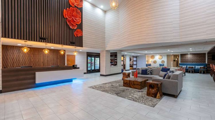 Wingate by Wyndham DFW / North Irving Lobby