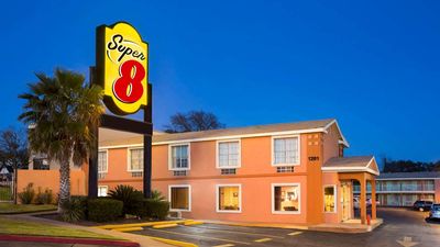 Super 8 Austin Downtown/Capitol Area