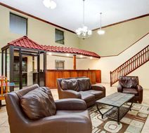Super 8 Forrest City Lobby