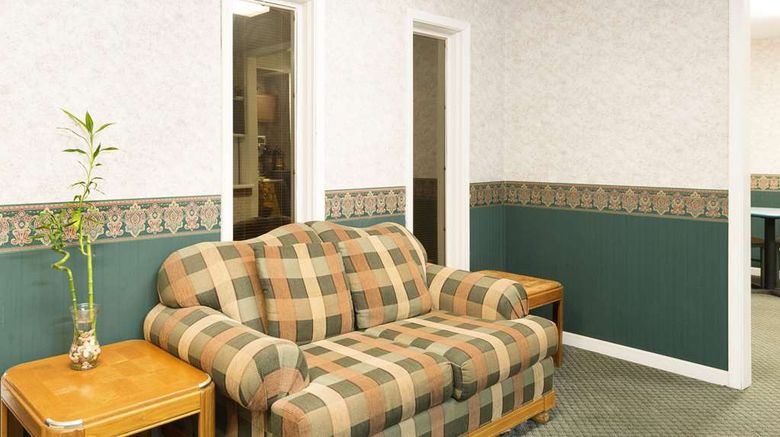 <b>Super 8 Taylorville IL Lobby</b>. Images powered by <a href="https://iceportal.shijigroup.com/" title="IcePortal" target="_blank">IcePortal</a>.