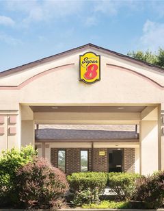 Super 8 Taylorville IL