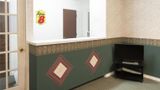 Super 8 Taylorville IL Lobby