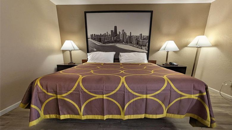 <b>Super 8 Taylorville IL Room</b>. Images powered by <a href="https://iceportal.shijigroup.com/" title="IcePortal" target="_blank">IcePortal</a>.
