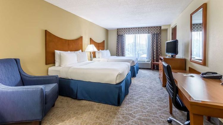 Wingate by Wyndham Convention Ctr Room