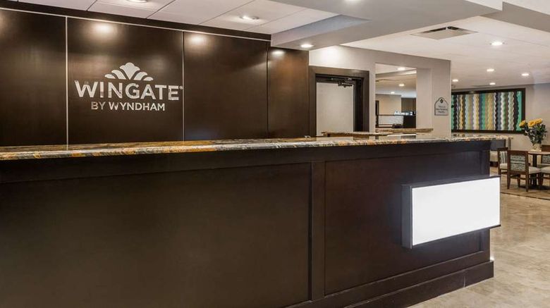 <b>Wingate by Wyndham Convention Ctr Lobby</b>. Images powered by <a href="https://iceportal.shijigroup.com/" title="IcePortal" target="_blank">IcePortal</a>.
