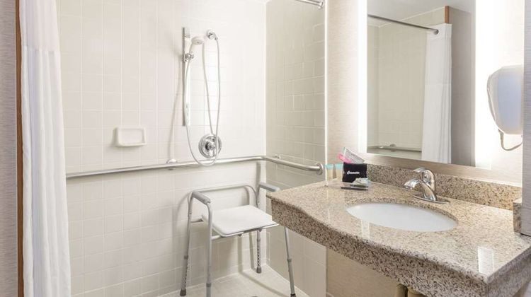 Wingate by Wyndham Convention Ctr Room