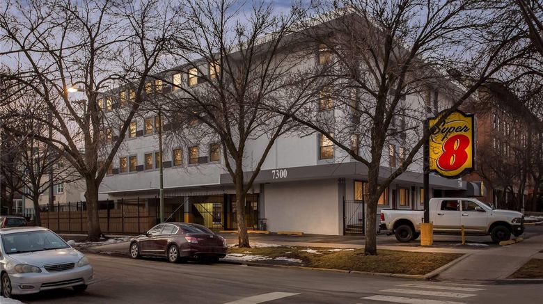 <b>Super 8 Chicago Exterior</b>. Images powered by <a href="https://iceportal.shijigroup.com/" title="IcePortal" target="_blank">IcePortal</a>.