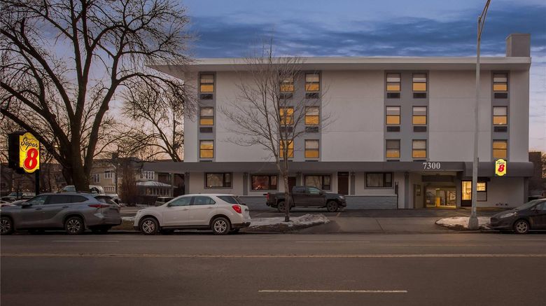 <b>Super 8 Chicago Exterior</b>. Images powered by <a href="https://iceportal.shijigroup.com/" title="IcePortal" target="_blank">IcePortal</a>.