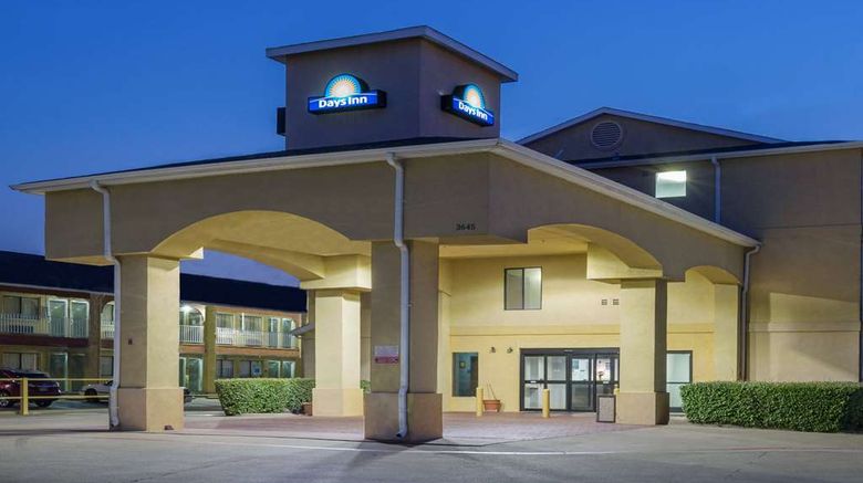 Days Inn Dallas Garland West Exterior. Images powered by <a href="https://iceportal.shijigroup.com" target="_blank" rel="noopener">Ice Portal</a>.