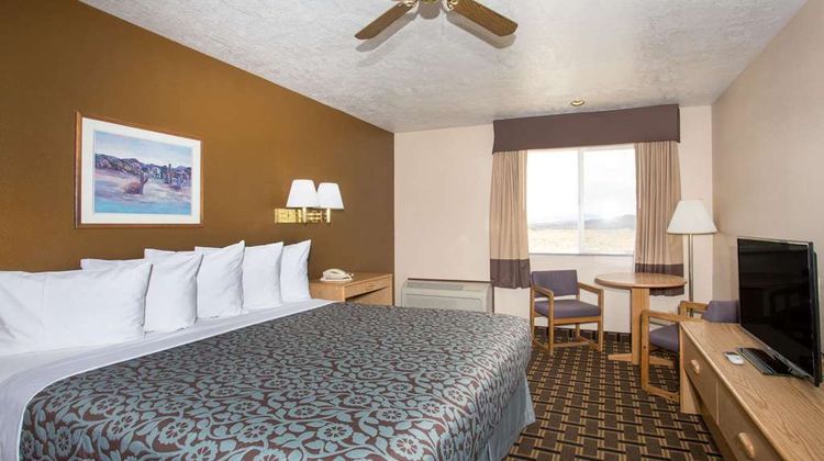 Days Inn Hurricane/Zion National Park Room