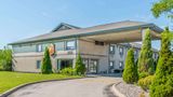 Super 8 Windsor Exterior