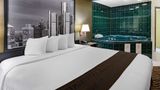 Super 8 Windsor Suite