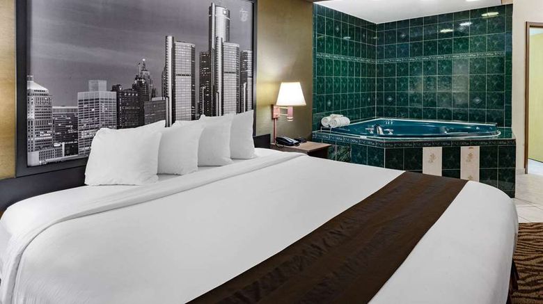 <b>Super 8 Windsor Suite</b>. Images powered by <a href="https://iceportal.shijigroup.com/" title="IcePortal" target="_blank">IcePortal</a>.