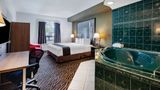 Super 8 Windsor Suite
